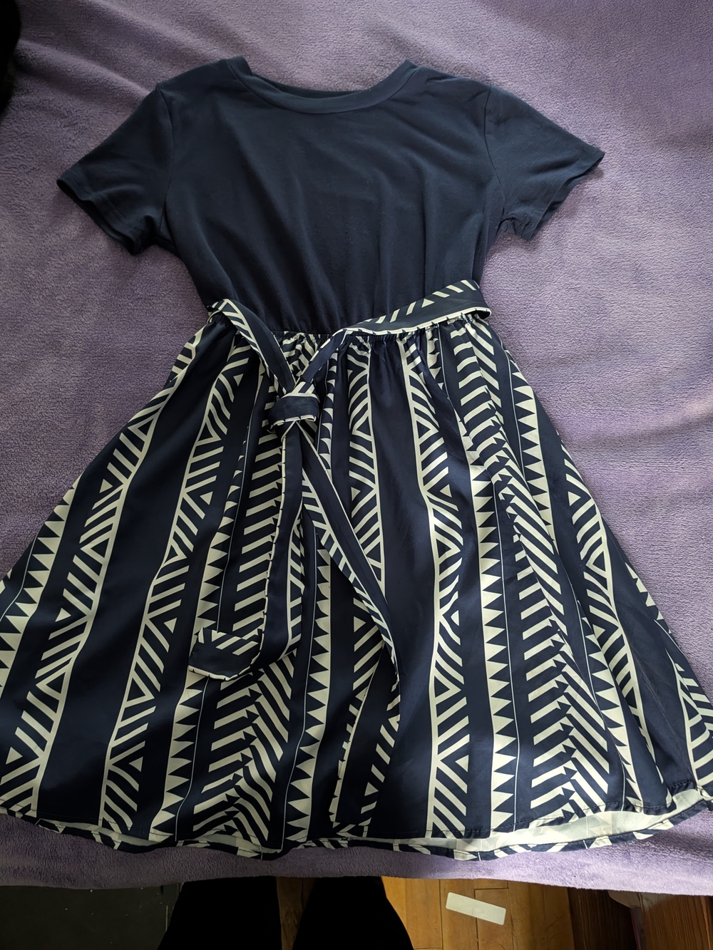 CUPSHE Navy and White Geometric Fit-and-Flare Dress